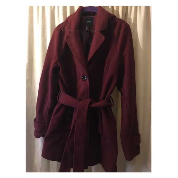 Forever 21 Jackets & Blazers - Forever 21 Burgundy pea coat
